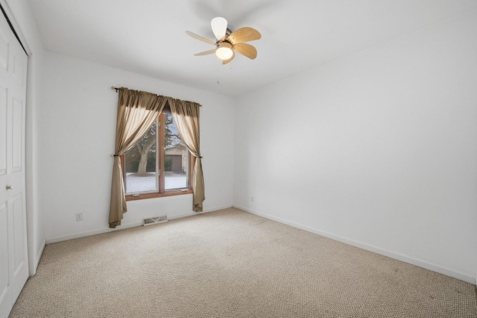 3560 Montlake, ROCKFORD, Illinois 61114, 3 Bedrooms Bedrooms, ,2 BathroomsBathrooms,House,For Sale,Montlake,202600645