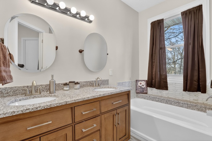 410 Talladega, POPLAR GROVE, Illinois 61065, 3 Bedrooms Bedrooms, ,2 BathroomsBathrooms,House,For Sale,Talladega,202600782