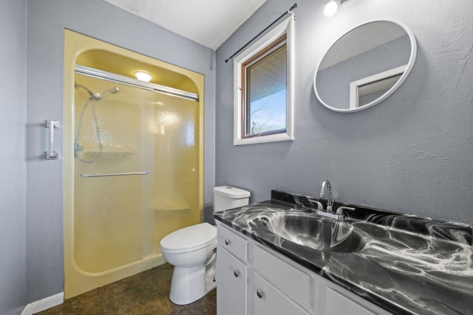 6466 Thorncrest, ROCKFORD, Illinois 61109, 4 Bedrooms Bedrooms, ,3 BathroomsBathrooms,House,For Sale,Thorncrest,202600783