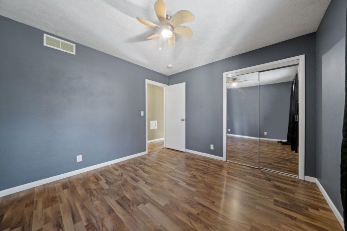 6466 Thorncrest, ROCKFORD, Illinois 61109, 4 Bedrooms Bedrooms, ,3 BathroomsBathrooms,House,For Sale,Thorncrest,202600783