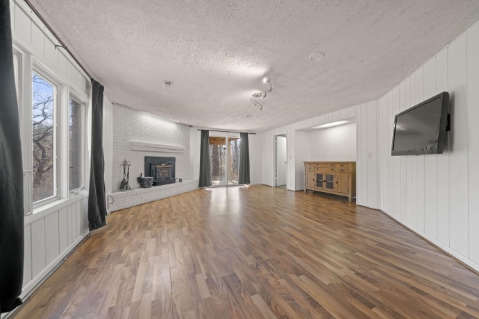 6466 Thorncrest, ROCKFORD, Illinois 61109, 4 Bedrooms Bedrooms, ,3 BathroomsBathrooms,House,For Sale,Thorncrest,202600783