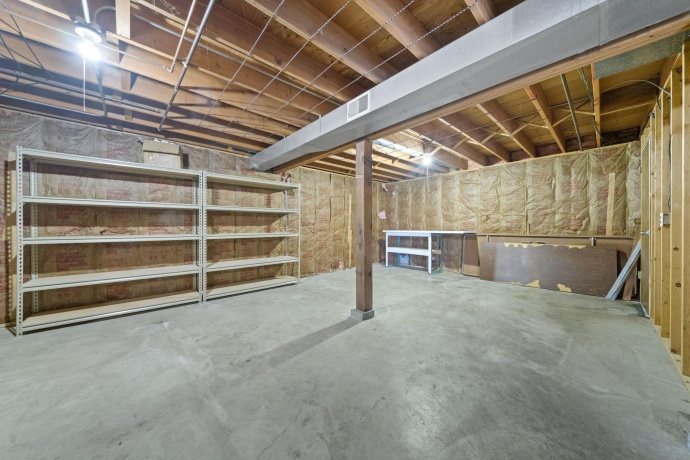 6466 Thorncrest, ROCKFORD, Illinois 61109, 4 Bedrooms Bedrooms, ,3 BathroomsBathrooms,House,For Sale,Thorncrest,202600783