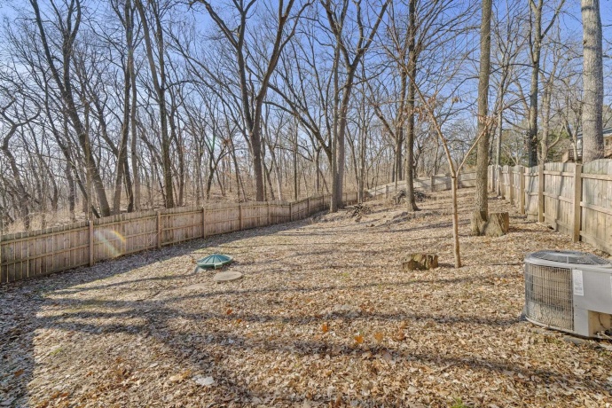 6466 Thorncrest, ROCKFORD, Illinois 61109, 4 Bedrooms Bedrooms, ,3 BathroomsBathrooms,House,For Sale,Thorncrest,202600783