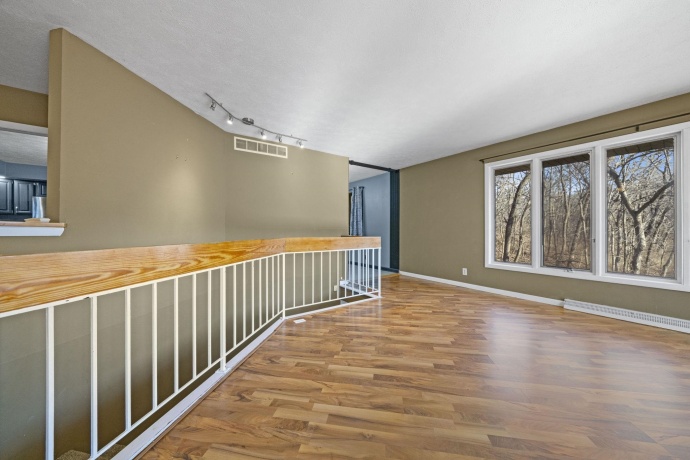 6466 Thorncrest, ROCKFORD, Illinois 61109, 4 Bedrooms Bedrooms, ,3 BathroomsBathrooms,House,For Sale,Thorncrest,202600783