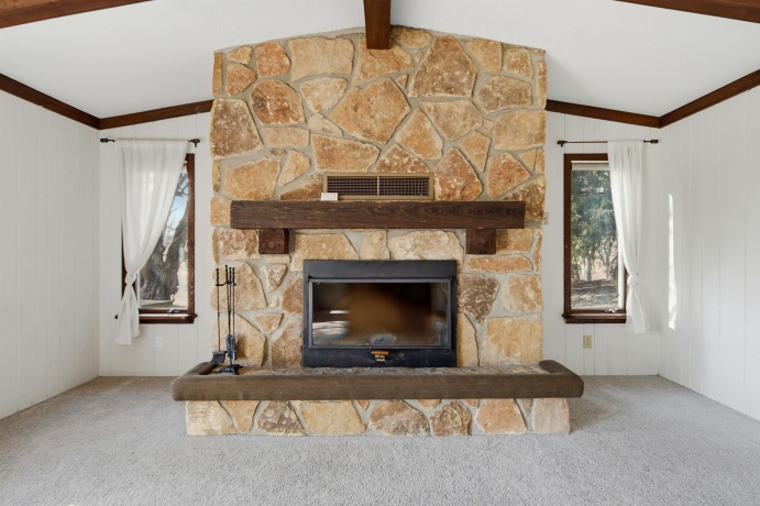 13831 Prairie Center, MORRISON, Illinois 61270, 5 Bedrooms Bedrooms, ,2 BathroomsBathrooms,House,For Sale,Prairie Center,202600784