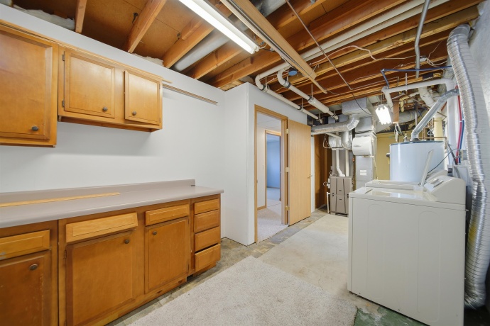 13831 Prairie Center, MORRISON, Illinois 61270, 5 Bedrooms Bedrooms, ,2 BathroomsBathrooms,House,For Sale,Prairie Center,202600784