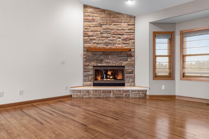 6998 Hales Corner, STILLMAN VALLEY, Illinois 61084, 3 Bedrooms Bedrooms, ,3 BathroomsBathrooms,House,For Sale,Hales Corner,202600787