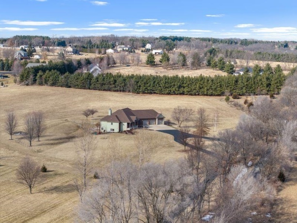 6998 Hales Corner, STILLMAN VALLEY, Illinois 61084, 3 Bedrooms Bedrooms, ,3 BathroomsBathrooms,House,For Sale,Hales Corner,202600787