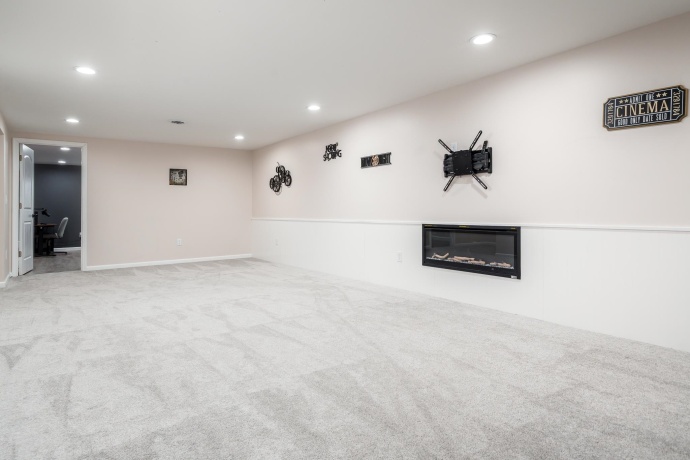 15549 Bryden, SOUTH BELOIT, Illinois 61080, 4 Bedrooms Bedrooms, ,3 BathroomsBathrooms,House,For Sale,Bryden,202600797