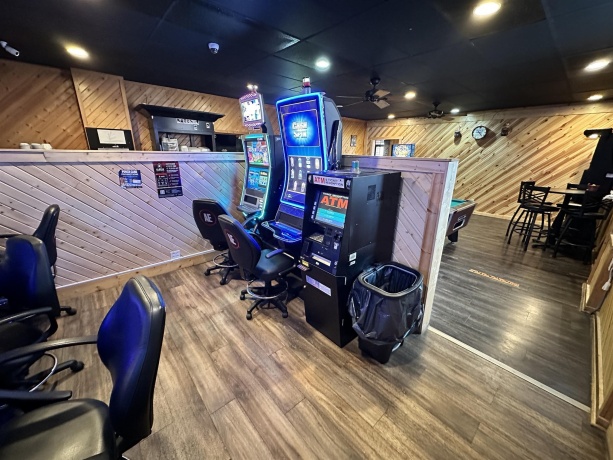 102-106 Railraod, LENA, Illinois 61048, ,Business W/ Real Estate,For Sale,Railraod,202600800