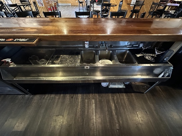 102-106 Railraod, LENA, Illinois 61048, ,Business W/ Real Estate,For Sale,Railraod,202600800