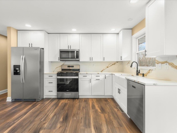 6521 Grassridge, ROCKFORD, Illinois 61108, 3 Bedrooms Bedrooms, ,2 BathroomsBathrooms,House,For Sale,Grassridge,202600803