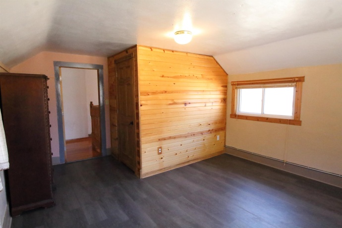 17896 Skunk Hollow, MOUNT CARROLL, Illinois 61053, 3 Bedrooms Bedrooms, ,1 BathroomBathrooms,House,For Sale,Skunk Hollow,202600804