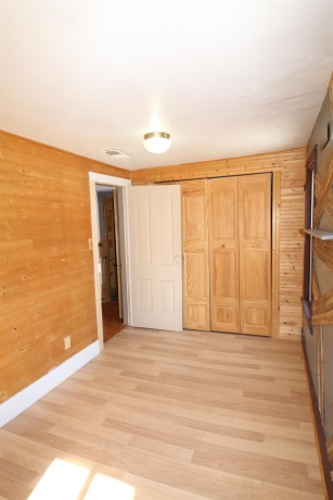 17896 Skunk Hollow, MOUNT CARROLL, Illinois 61053, 3 Bedrooms Bedrooms, ,1 BathroomBathrooms,House,For Sale,Skunk Hollow,202600804