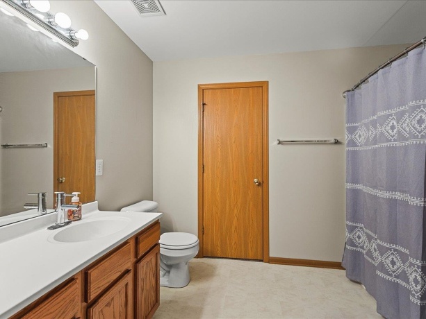 1305 Willowbrook, BELVIDERE, Illinois 61008, 3 Bedrooms Bedrooms, ,2 BathroomsBathrooms,House,For Sale,Willowbrook,202600806