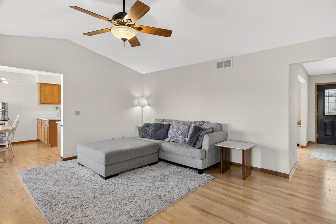 12909 Springhill, WINNEBAGO, Illinois 61088, 3 Bedrooms Bedrooms, ,3 BathroomsBathrooms,House,For Sale,Springhill,202600807