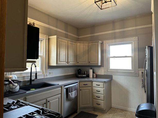 515 BURLINGTON, SAVANNA, Illinois 61074, 3 Bedrooms Bedrooms, ,1 BathroomBathrooms,House,For Sale,BURLINGTON,202600809