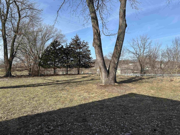 515 BURLINGTON, SAVANNA, Illinois 61074, 3 Bedrooms Bedrooms, ,1 BathroomBathrooms,House,For Sale,BURLINGTON,202600809