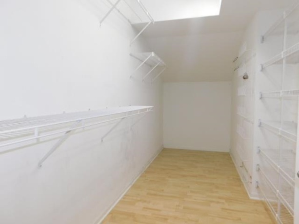 524 Triton, ROCKFORD, Illinois 61107, 2 Bedrooms Bedrooms, ,1 BathroomBathrooms,Condominium,For Sale,Triton,202600810