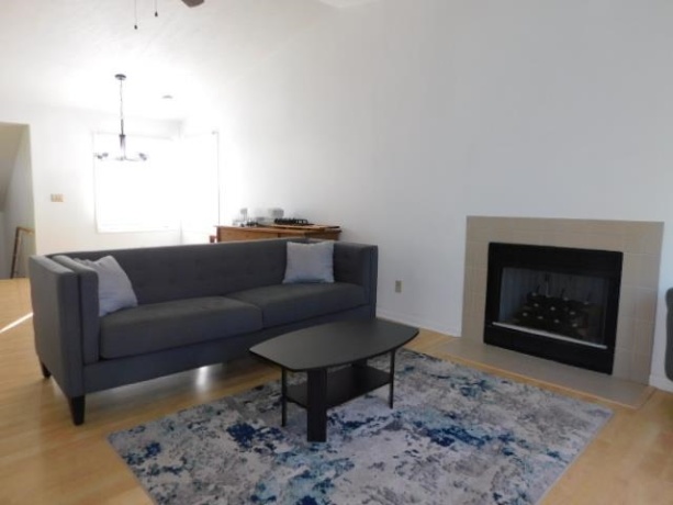 524 Triton, ROCKFORD, Illinois 61107, 2 Bedrooms Bedrooms, ,1 BathroomBathrooms,Condominium,For Sale,Triton,202600810