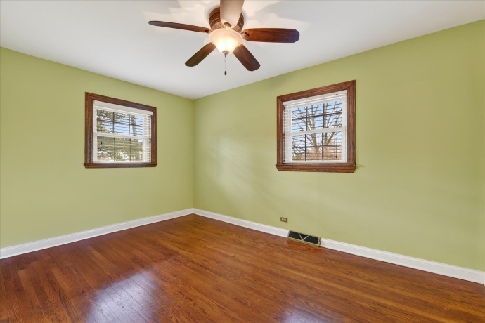 2810 Brentwood, MCHENRY, Illinois 60050, 3 Bedrooms Bedrooms, ,2 BathroomsBathrooms,House,For Sale,Brentwood,202600811