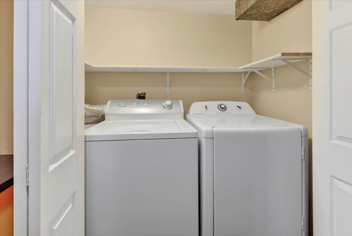 2810 Brentwood, MCHENRY, Illinois 60050, 3 Bedrooms Bedrooms, ,2 BathroomsBathrooms,House,For Sale,Brentwood,202600811