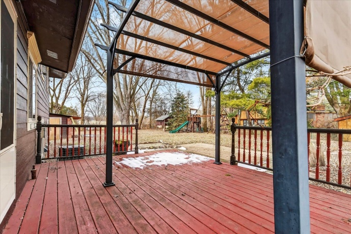 2810 Brentwood, MCHENRY, Illinois 60050, 3 Bedrooms Bedrooms, ,2 BathroomsBathrooms,House,For Sale,Brentwood,202600811