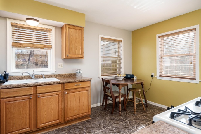 2212 Colorado, ROCKFORD, Illinois 61108, 3 Bedrooms Bedrooms, ,1 BathroomBathrooms,House,For Sale,Colorado,202600812