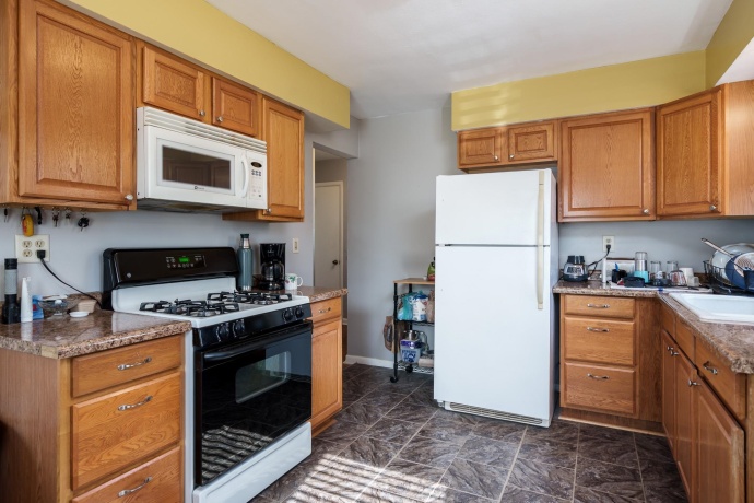 2212 Colorado, ROCKFORD, Illinois 61108, 3 Bedrooms Bedrooms, ,1 BathroomBathrooms,House,For Sale,Colorado,202600812