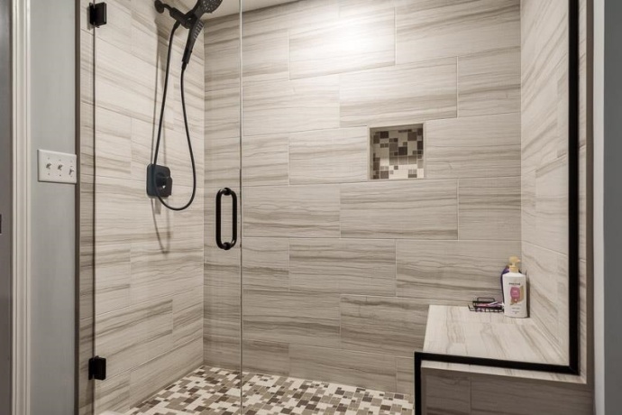 6827 TUPELO, LOVES PARK, Illinois 61111, 4 Bedrooms Bedrooms, ,3 BathroomsBathrooms,House,For Sale,TUPELO,202600813