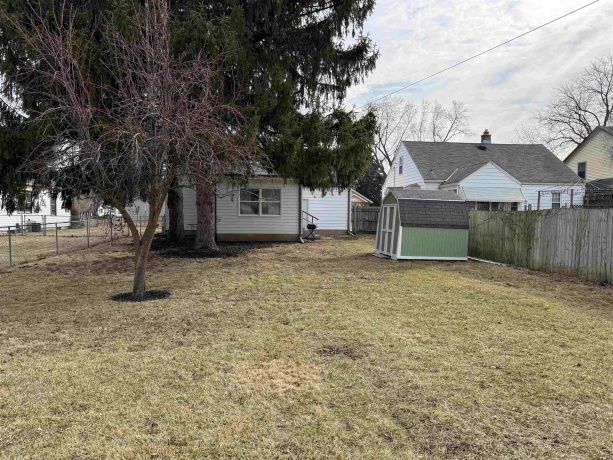 2122 Church, ROCKFORD, Illinois 61103, 2 Bedrooms Bedrooms, ,1 BathroomBathrooms,House,For Sale,Church,202600815