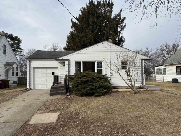 2122 Church, ROCKFORD, Illinois 61103, 2 Bedrooms Bedrooms, ,1 BathroomBathrooms,House,For Sale,Church,202600815