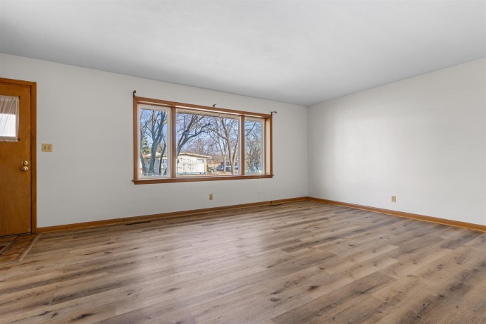 2025 24TH, ROCKFORD, Illinois 61108, 2 Bedrooms Bedrooms, ,1 BathroomBathrooms,House,For Sale,24TH,202600819