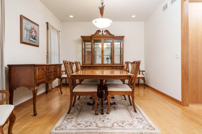 19905 State Line, HARVARD, Illinois 60033, 3 Bedrooms Bedrooms, ,2 BathroomsBathrooms,House,For Sale,State Line,202600821