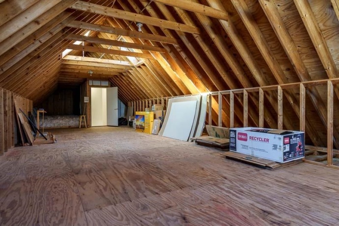 19905 State Line, HARVARD, Illinois 60033, 3 Bedrooms Bedrooms, ,2 BathroomsBathrooms,House,For Sale,State Line,202600821