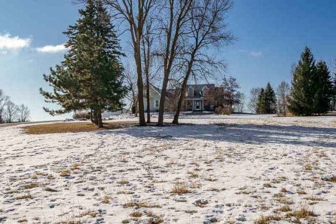 19905 State Line, HARVARD, Illinois 60033, 3 Bedrooms Bedrooms, ,2 BathroomsBathrooms,House,For Sale,State Line,202600821