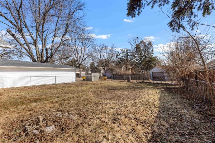 518 Shaw, ROCKFORD, Illinois 61104, 2 Bedrooms Bedrooms, ,1 BathroomBathrooms,House,For Sale,Shaw,202600824