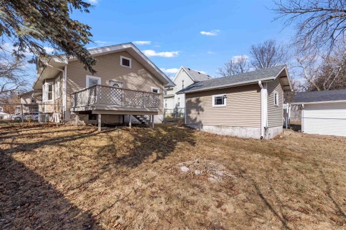 518 Shaw, ROCKFORD, Illinois 61104, 2 Bedrooms Bedrooms, ,1 BathroomBathrooms,House,For Sale,Shaw,202600824