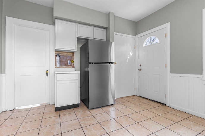 518 Shaw, ROCKFORD, Illinois 61104, 2 Bedrooms Bedrooms, ,1 BathroomBathrooms,House,For Sale,Shaw,202600824