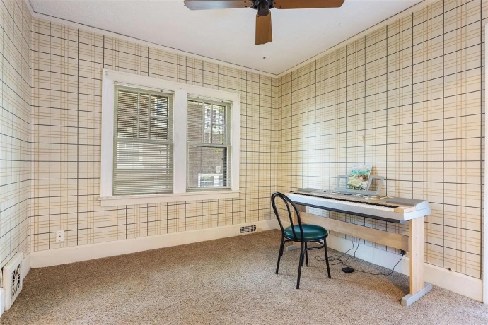 224 Prospect, ROCKFORD, Illinois 61107, ,2 Units,For Sale,Prospect,202600826