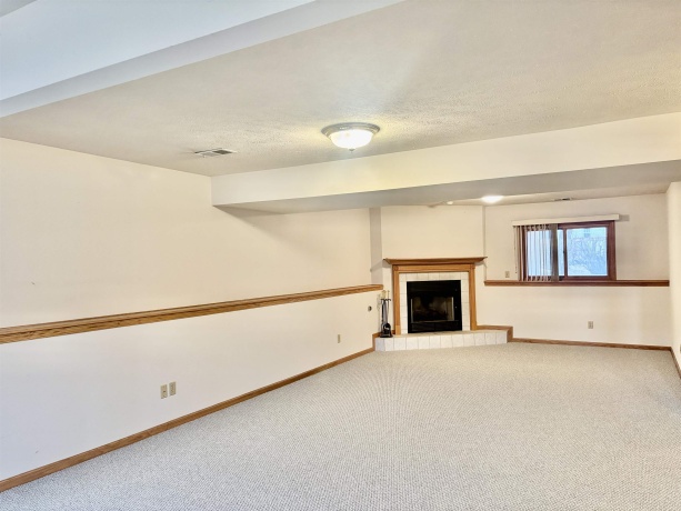 1306 State, BELVIDERE, Illinois 61008, 3 Bedrooms Bedrooms, ,3 BathroomsBathrooms,House,For Sale,State,202600831