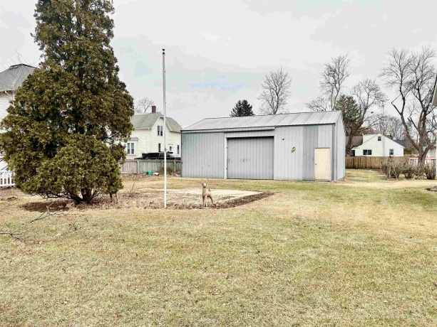 1306 State, BELVIDERE, Illinois 61008, 3 Bedrooms Bedrooms, ,3 BathroomsBathrooms,House,For Sale,State,202600831