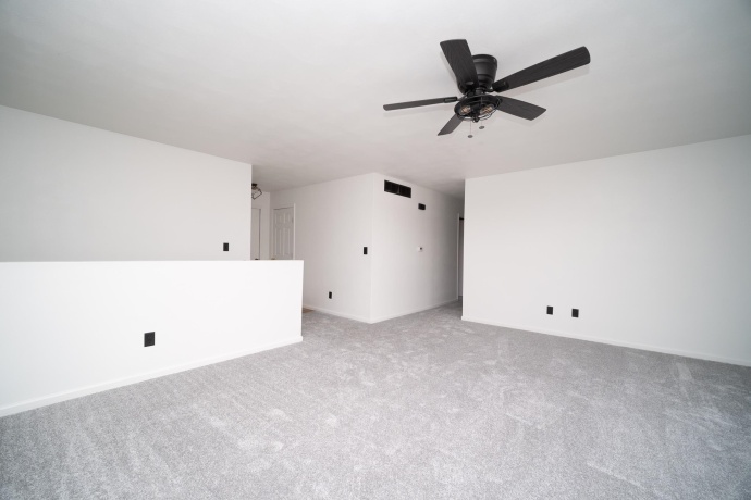 646 Cassandra, SOUTH BELOIT, Illinois 61080, 3 Bedrooms Bedrooms, ,2 BathroomsBathrooms,House,For Sale,Cassandra,202600833