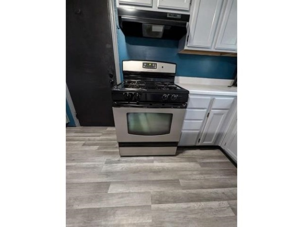 701 Kingsley, MACHESNEY PARK, Illinois 61115, 2 Bedrooms Bedrooms, ,1 BathroomBathrooms,House,For Sale,Kingsley,202600834