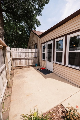 701 Kingsley, MACHESNEY PARK, Illinois 61115, 2 Bedrooms Bedrooms, ,1 BathroomBathrooms,House,For Sale,Kingsley,202600834