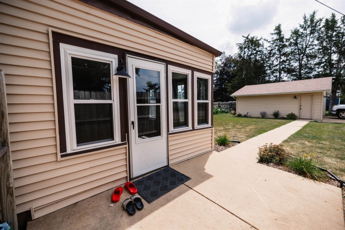 701 Kingsley, MACHESNEY PARK, Illinois 61115, 2 Bedrooms Bedrooms, ,1 BathroomBathrooms,House,For Sale,Kingsley,202600834