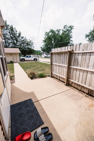 701 Kingsley, MACHESNEY PARK, Illinois 61115, 2 Bedrooms Bedrooms, ,1 BathroomBathrooms,House,For Sale,Kingsley,202600834