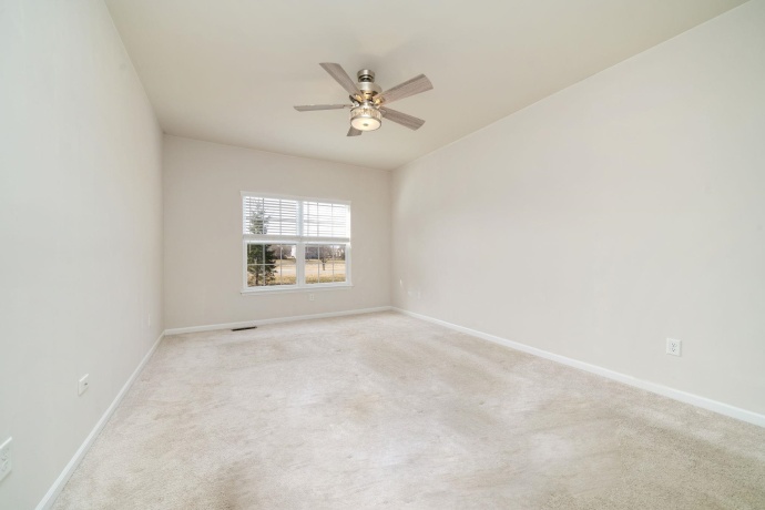 429 Dekalb, MAPLE PARK, Illinois 60151, 3 Bedrooms Bedrooms, ,2 BathroomsBathrooms,House,For Sale,Dekalb,202600836