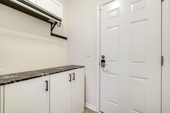 429 Dekalb, MAPLE PARK, Illinois 60151, 3 Bedrooms Bedrooms, ,2 BathroomsBathrooms,House,For Sale,Dekalb,202600836