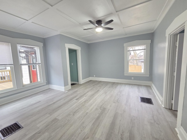 313 6th, DIXON, Illinois 61021, 3 Bedrooms Bedrooms, ,2 BathroomsBathrooms,House,For Sale,6th,202600838